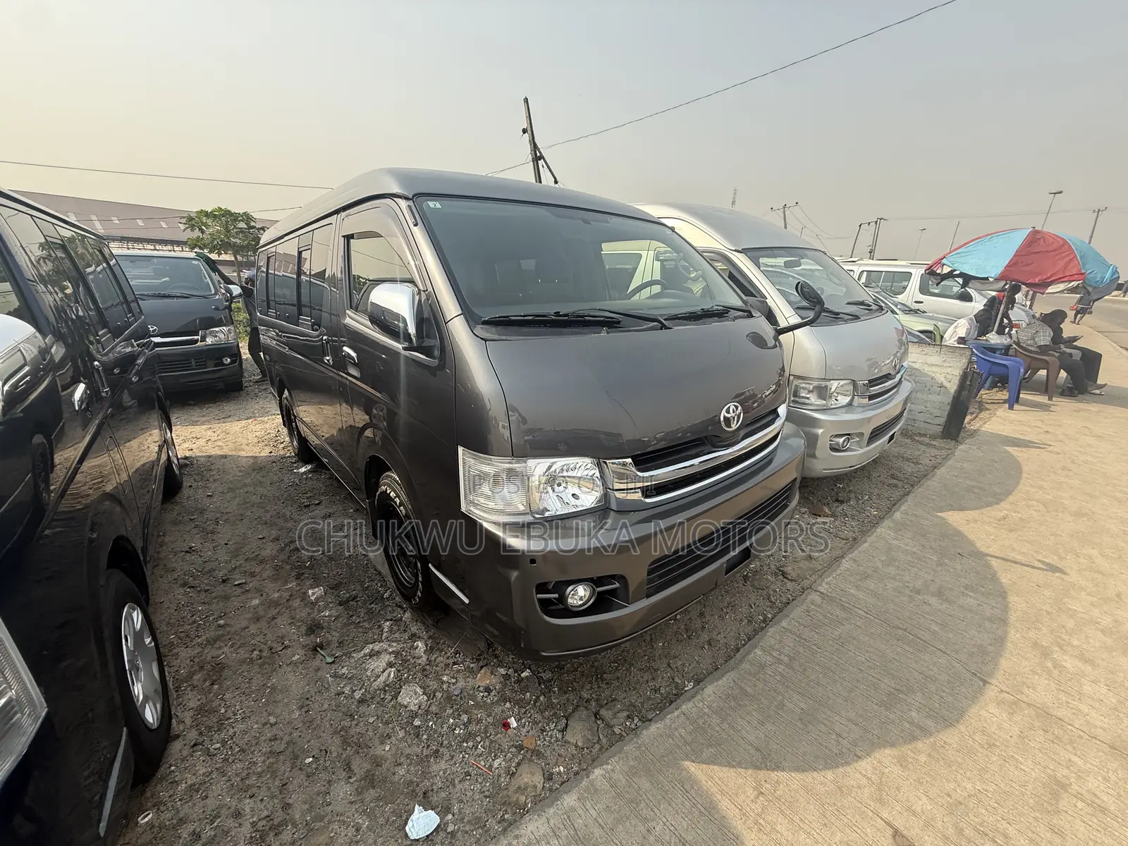 Toyota HiAce 2014 Grey