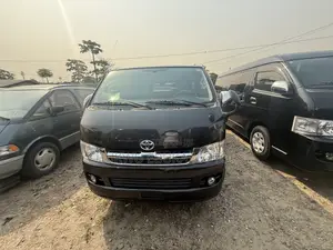 Toyota HiAce 2010 Black