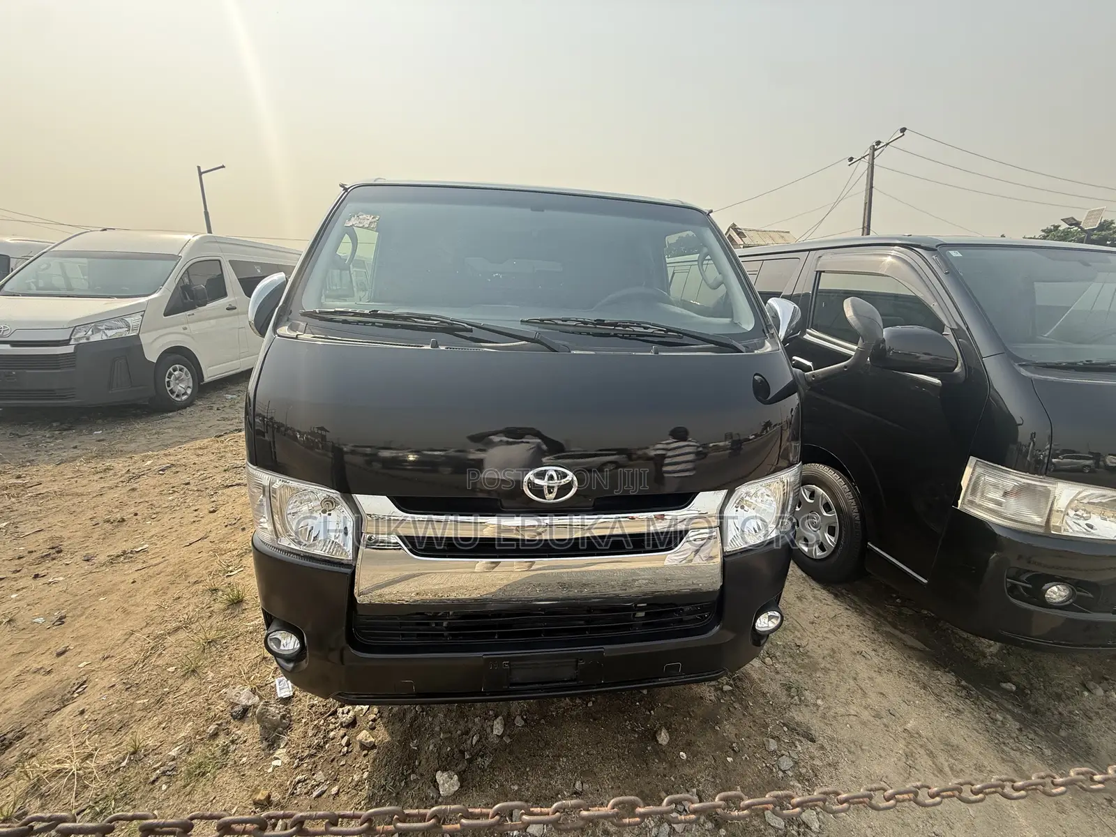 Toyota HiAce 2015 Black