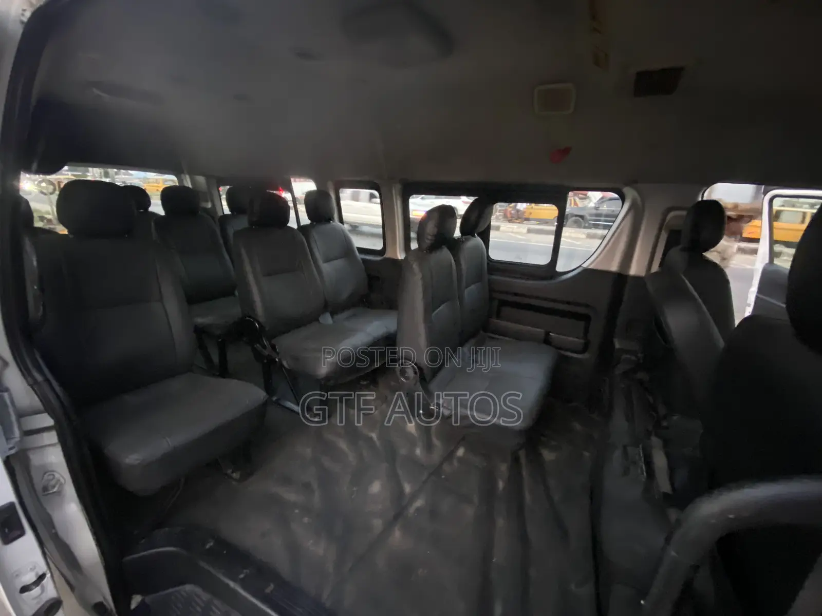 Toyota HiAce 2015 White