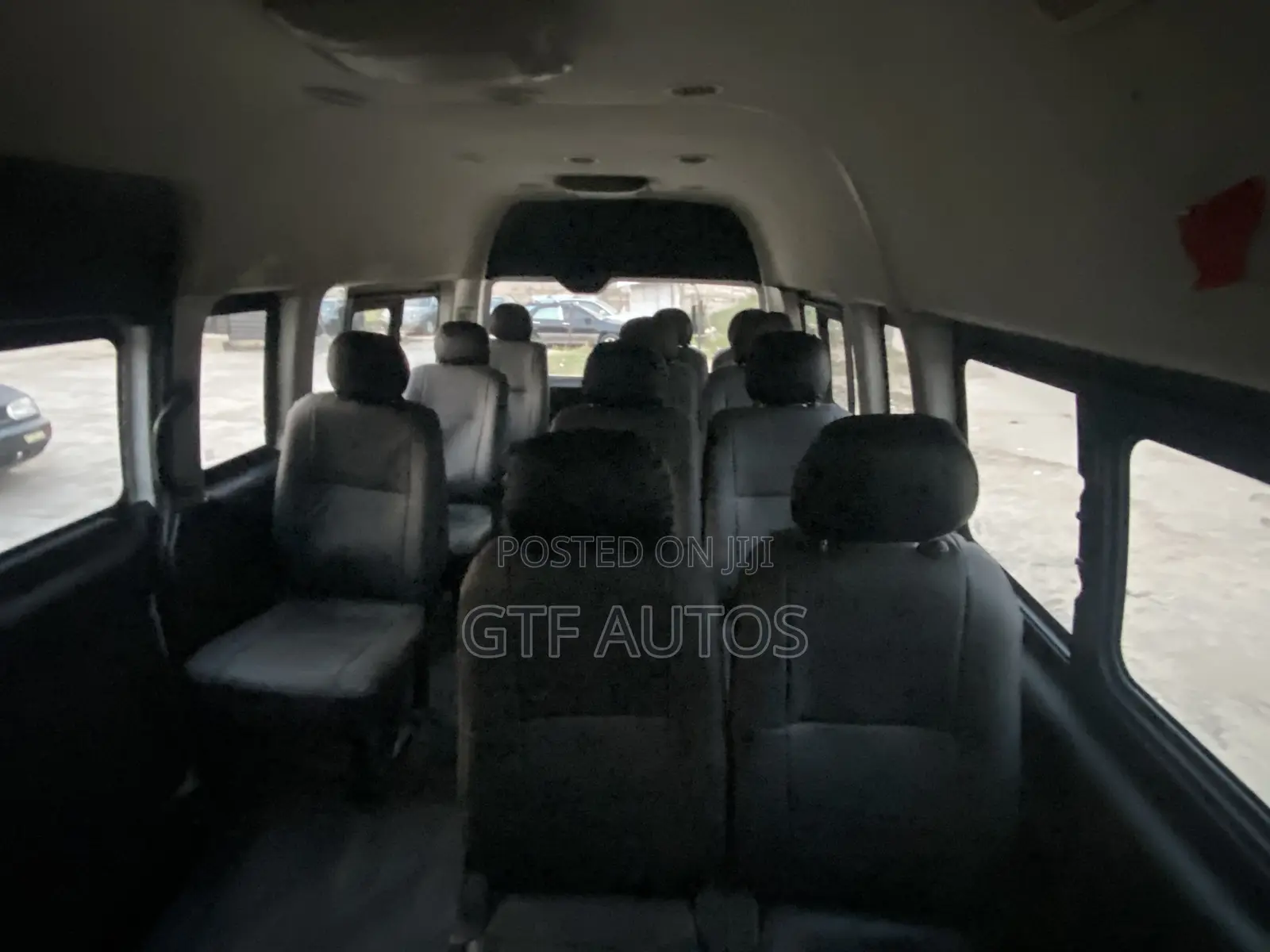 Toyota HiAce 2015 White