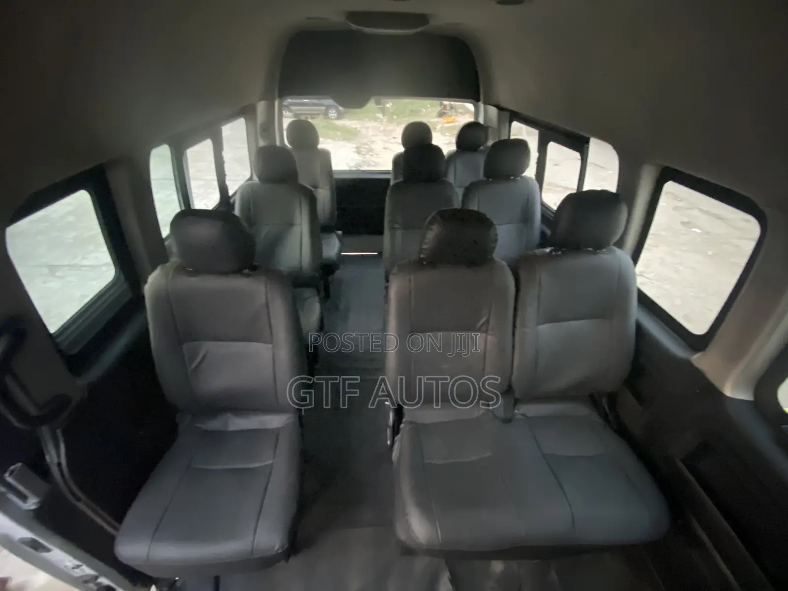Toyota HiAce 2015 White