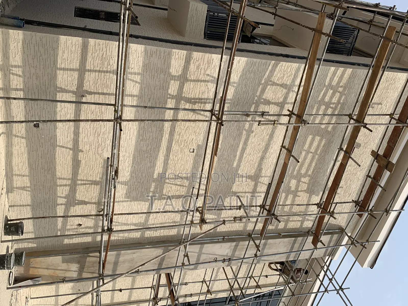 Gravitex Paint