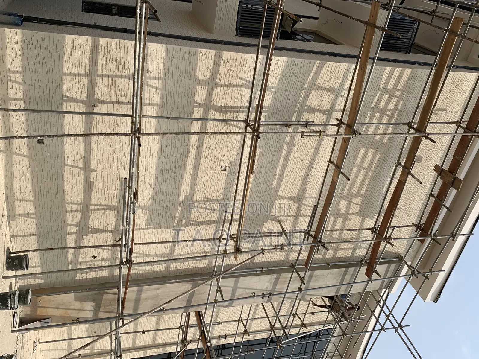 Gravitex Paint