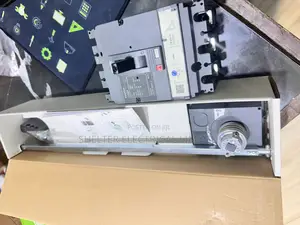 Schnieder 250amp Original Circuit Breaker With Rotary Extension Handle