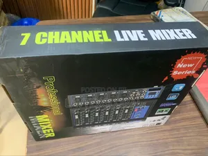 F7 Live Mixer Yamaha