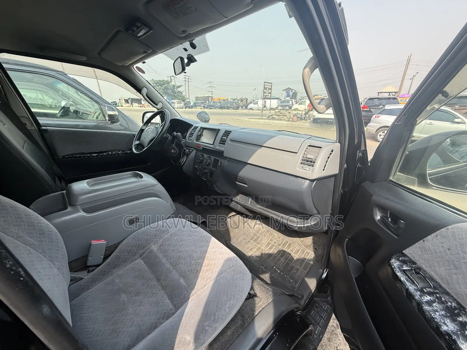 Toyota HiAce 2010 Grey