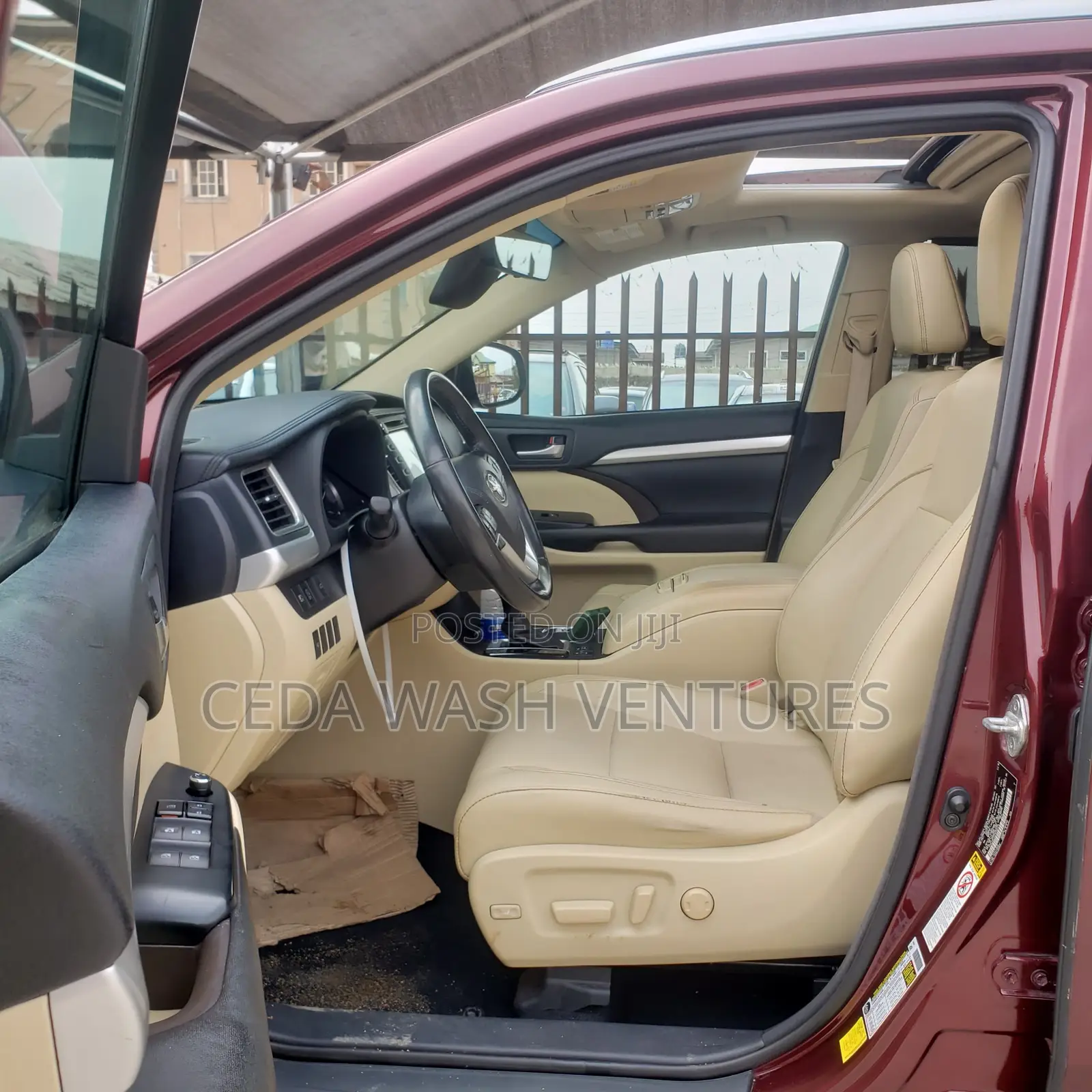 Toyota Highlander 2017 Red