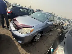 Toyota Matrix XR Hatchback AWD (1.8L 4cyl 4A) 2006 Blue