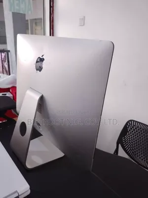 Desktop Computer Apple iMac 8GB Intel Core i5 SSD 256GB