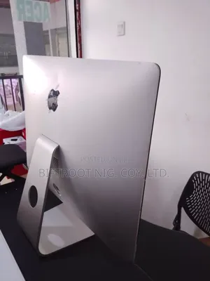 Desktop Computer Apple iMac 8GB Intel Core i5 SSD 256GB