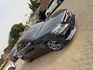 Mercedes-Benz E350 2013 Gray