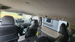 Sienna for Hire - Comfort