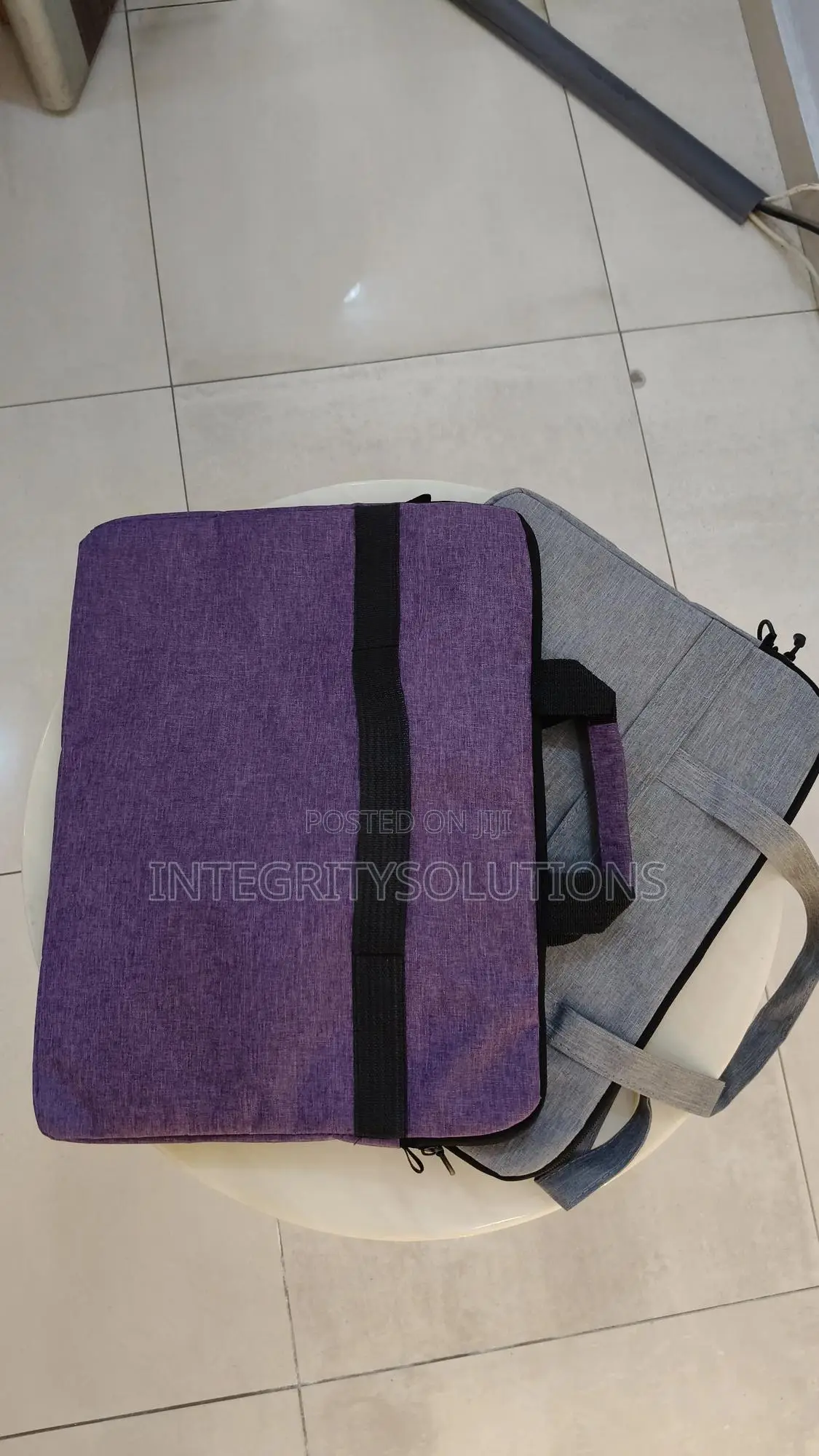 Laptop Bag Padded With Detachable Strap - 16" Storage. High Quality