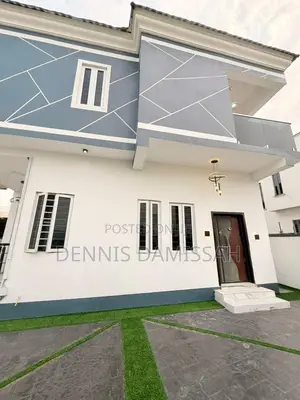 4bdrm Duplex in Ajah Lekky Near, Thomas Estate for sale