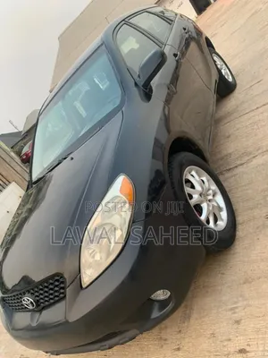 Toyota Matrix Standard AWD (1.8L 4cyl 4A) 2003 Black