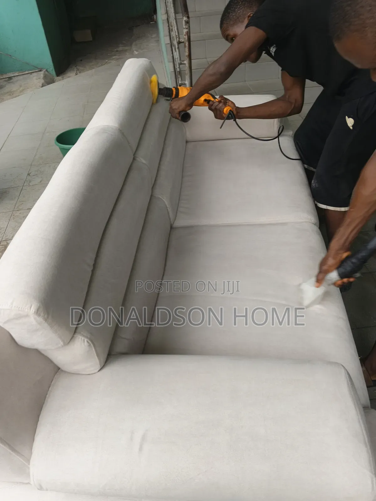 Sofa/Couch Laundry, Deep Cleaning and Disnfectant Services