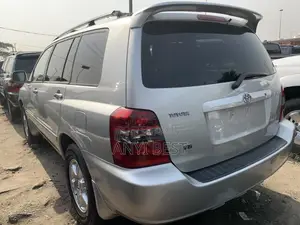 Toyota Highlander 2005 Silver