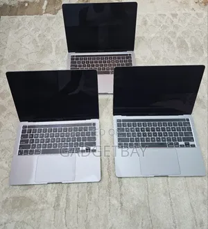 Laptop Apple MacBook Pro 2020 M1 8GB Apple M1 SSD 256GB