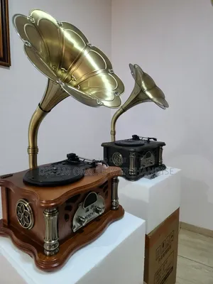 European Retro Gramophone