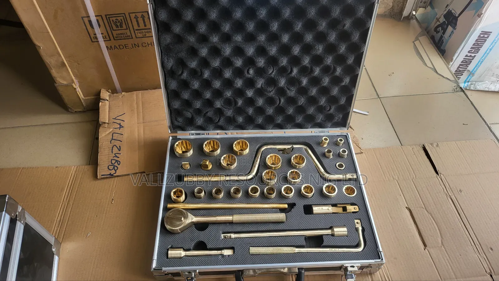 Non Spark Tools Ex Socket