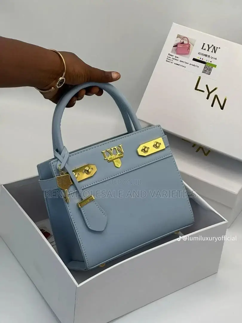 Fully Boxed Lyn Stock Bag With Receipt