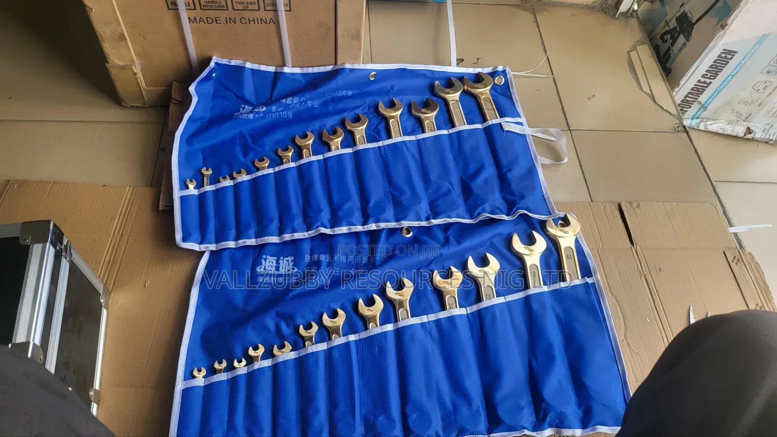 Non Spark Spanner Set
