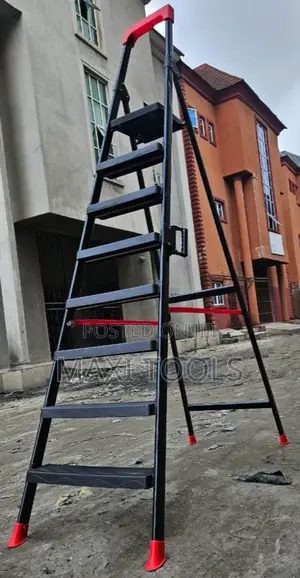 A-frame 8 Step Ladder Made Of Aluminum.