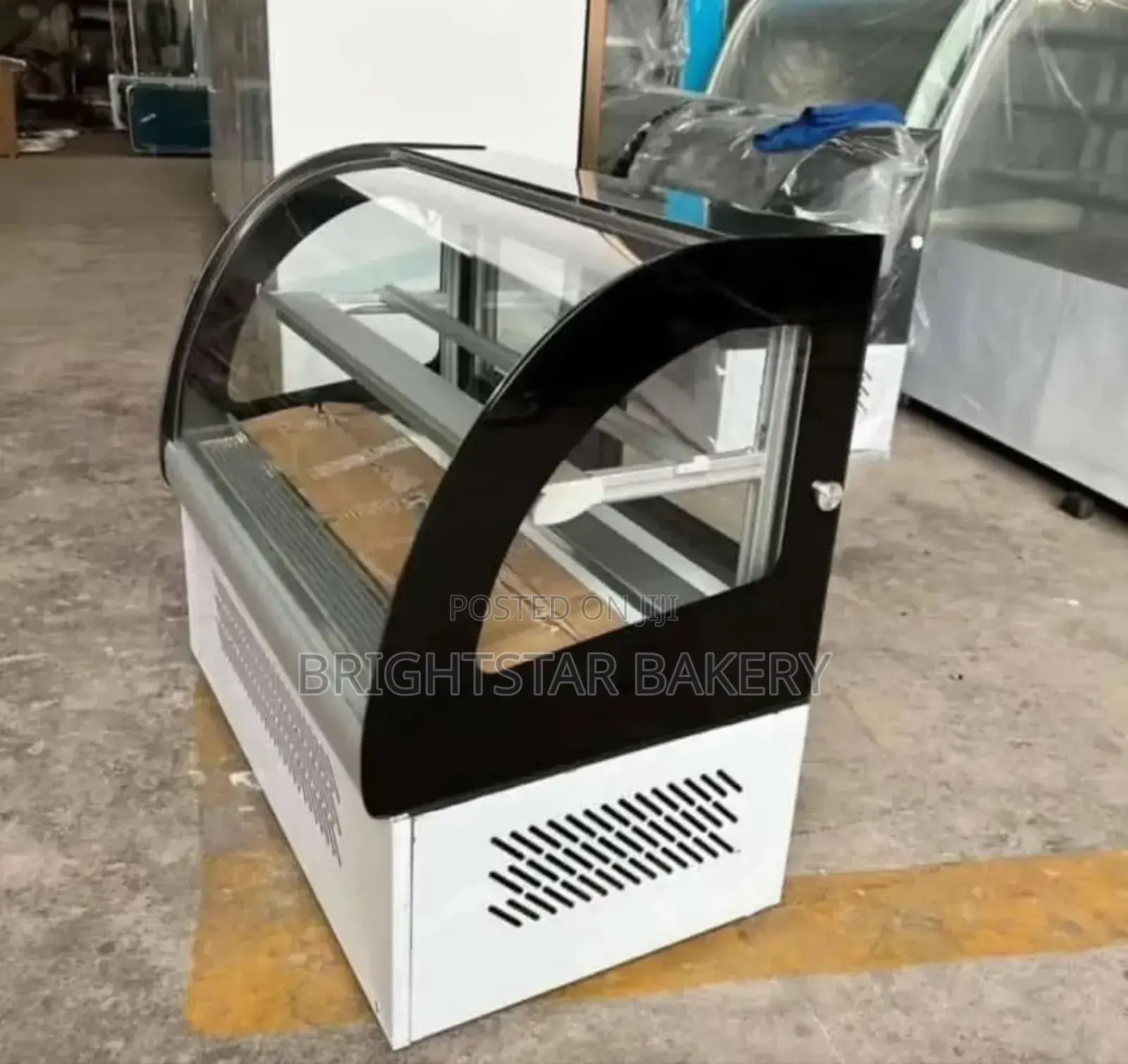 Cake Display Chiller