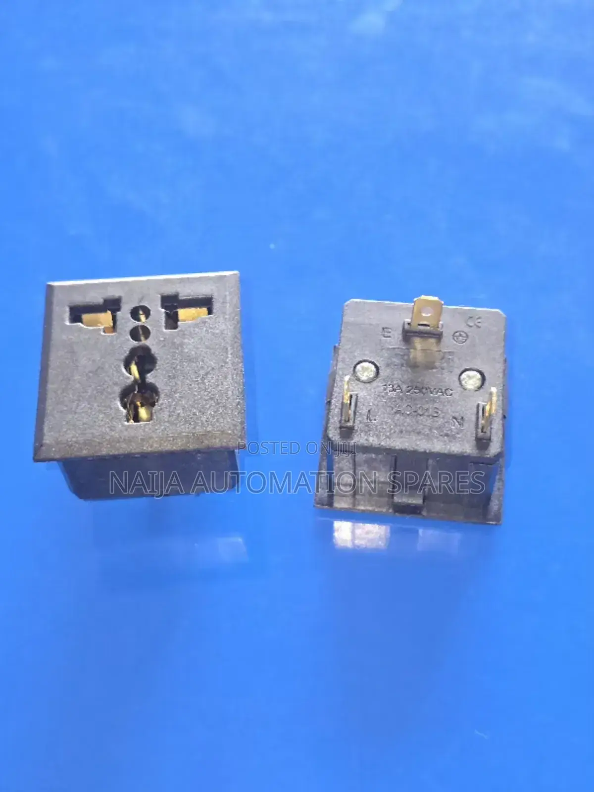 Muil- Function Universal Panel Mount Ac 220v 3 Pin Ac Socket