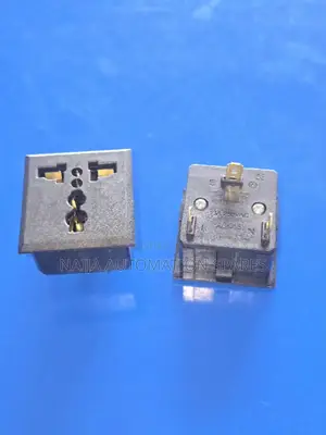 Muil- Function Universal Panel Mount Ac 220v 3 Pin Ac Socket