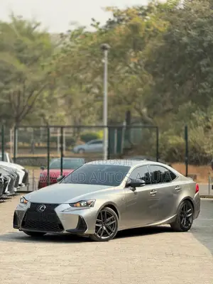 Lexus IS 350 AWD 2017 Gray