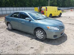 Toyota Camry SE 4dr Sedan (2.5L 4cyl 6AM) 2010 Blue