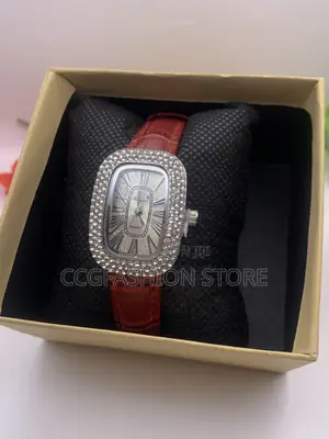 Ladies Leather Watches