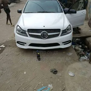 C300 2013 Front Bumper With Grill