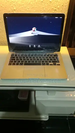 Laptop Apple MacBook 2015 8GB Intel Core I5 SSD 512GB