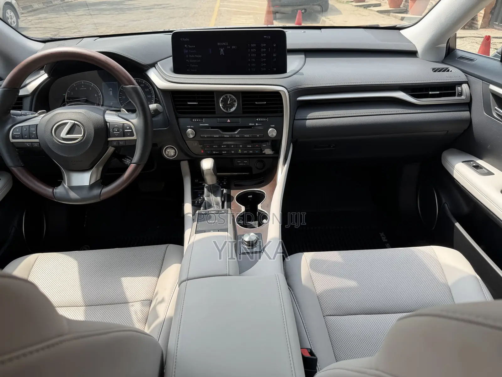 Lexus RX 2022 Gray