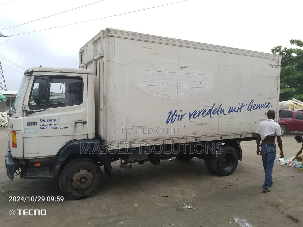 Hire Covered Truck for Relocation Logistics Service