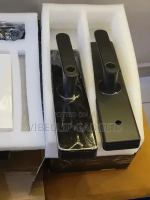 Tuya Smart Door Lock With Fingerprint, Pin, Card, Mobile App