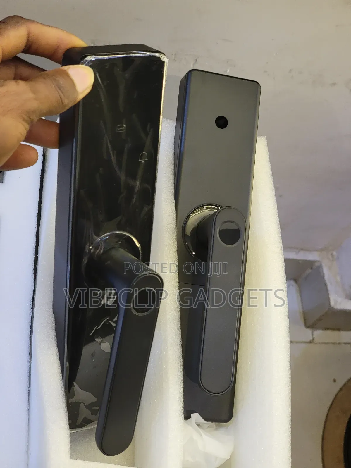 Tuya Smart Door Lock With Fingerprint, Pin, Card, Mobile App