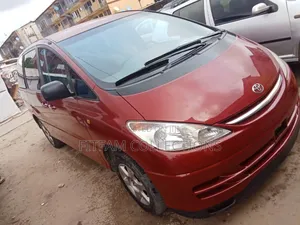 Toyota Previa 2.0 D4-D Linea Sol 2001 Red
