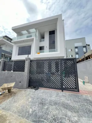 Furnished 5bdrm Duplex in Banana Island for sale