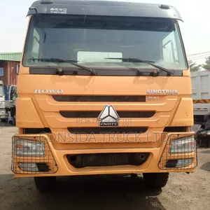 CNHTC Howo Sinotruck Yellow 2015