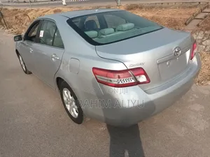 Toyota Camry 2011 Silver