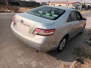 Toyota Camry 2011 Silver