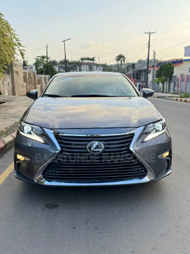 Lexus ES 2014 Gray