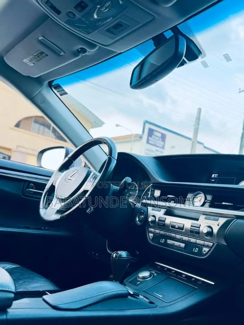 Lexus ES 2014 Gray