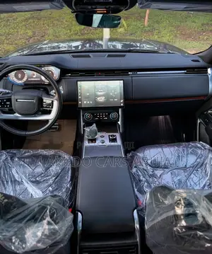Land Rover Range Rover Vogue 2023 Black