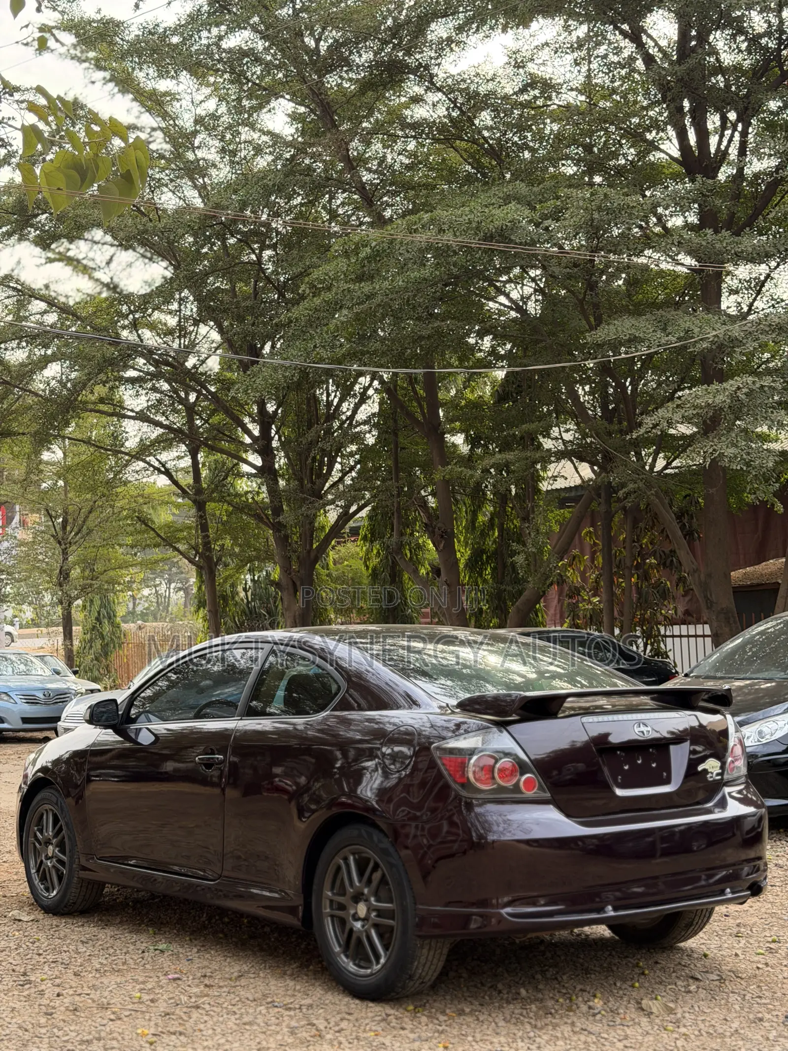 Scion tC Base 2009 Brown