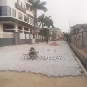 Laying of Interlocking / Paving Stone